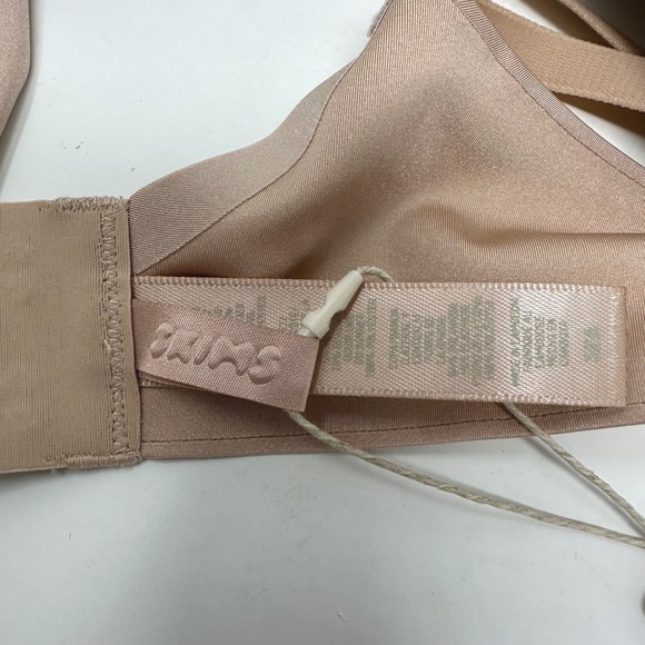 Skims Ultimate Push Up Plunge Bra Women 32A Mica Underwire Seamless NWT - Picture 5 of 7